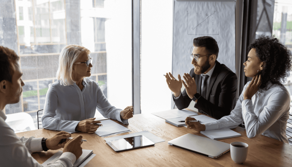 lawyers and entrepreneurs speaking on business structures